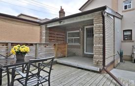 3-zimmer haus in der stadt in Old Toronto, Kanada. C$1 652 000