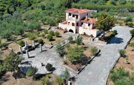 Villa – Peloponnes, Griechenland. 550 000 €