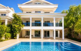 6-zimmer villa 350 m² in Fethiye, Türkei. 30 541 000 TRY