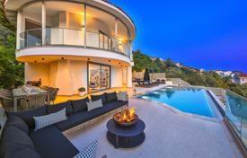 6-zimmer villa 300 m² in Kalkan, Türkei. 65 063 000 TRY