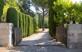 8-zimmer villa in Vars, Frankreich. 975 000 €