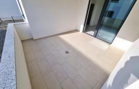 3-zimmer wohnung 64 m² in Novi Vinodolski, Kroatien. 236 000 €