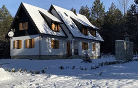 Haus in der Stadt – Litsko-Senskaya County, Kroatien. 400 000 €