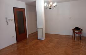 Zu verkaufen, Zagreb, Trešnjevka, Wohnung in toller Lage, Abstellraum. 210 000 €