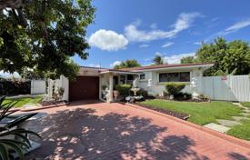 3-zimmer haus in der stadt 154 m² in Miami, Vereinigte Staaten. $495 000