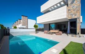 Villa – Los Alcazares, Murcia, Spanien. 460 000 €