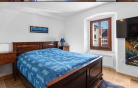Wohnung Apartment for sale, Novigrad. 180 000 €