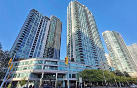 4-zimmer wohnung in Yonge Street, Kanada. C$1 005 000