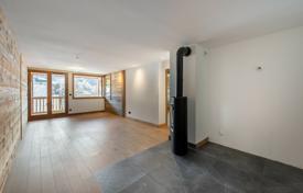 4-zimmer wohnung 93 m² in Saint-Martin-de-Belleville, Frankreich. 1 354 000 €