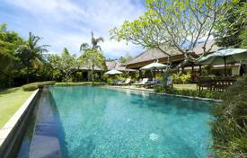 Villa – Bali, Indonesien. $6 200  pro Woche
