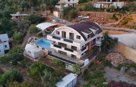 13-zimmer villa 500 m² in Alanya, Türkei. 42 757 000 TRY