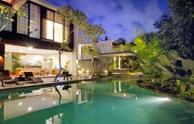 Villa – Seminyak, Bali, Indonesien. $2 760  pro Woche