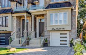 4-zimmer haus in der stadt in Scarborough, Kanada. C$2 132 000