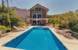 6-zimmer einfamilienhaus 220 m² in Đuraševići, Montenegro. 788 000 €
