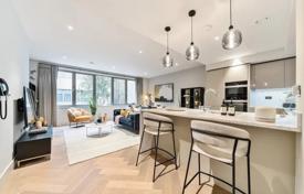 2-zimmer wohnung 111 m² in London, Vereinigtes Königreich. £1 855 000