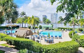 Eigentumswohnung – Aventura, Florida, Vereinigte Staaten. $360 000
