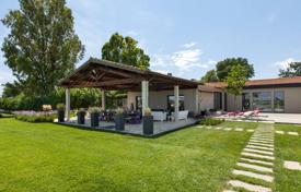 Villa – Grosseto, Toskana, Italien. 5 600 €  pro Woche