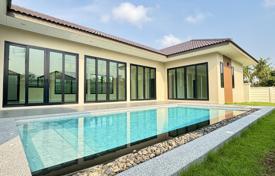 3-zimmer villa 200 m² in Pattaya, Thailand. $313 000