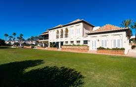 Villa – Marbella, Andalusien, Spanien. 23 000 €  pro Woche