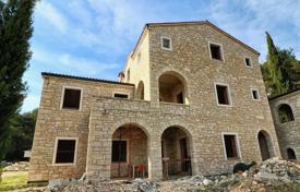 Haus in der Stadt – Rovinj, Istria County, Kroatien. 1 325 000 €