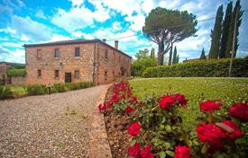 Villa – Monteroni D'arbia, Toskana, Italien. 1 800 000 €