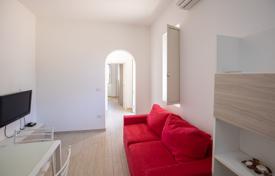 12-zimmer appartements in neubauwohnung 180 m² in Province of Lecce, Italien. 360 000 €