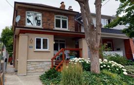 Haus in der Stadt – Hillsdale Avenue East, Toronto, Ontario,  Kanada. C$2 065 000