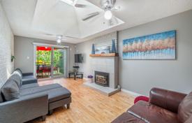 11-zimmer haus in der stadt in Scarborough, Kanada. C$1 610 000