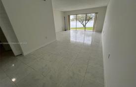 1-zimmer appartements in eigentumswohnungen 107 m² in Miami, Vereinigte Staaten. $285 000