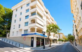 2-zimmer wohnung 125 m² in Marbella, Spanien. 490 000 €
