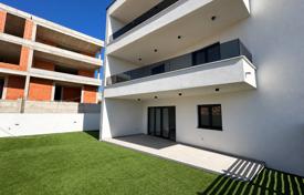 4-zimmer wohnung 171 m² in Vodice, Kroatien. 395 000 €