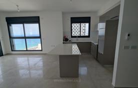 5-zimmer wohnung 125 m² in Bat Jam, Israel. $1 548 000