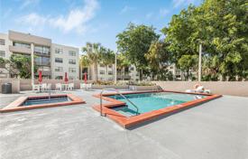 Eigentumswohnung – West End, Miami, Florida,  Vereinigte Staaten. $298 000