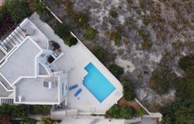 Grundstück in Kalathas, Griechenland. 580 000 €