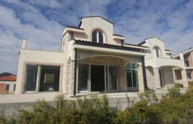 4-zimmer einfamilienhaus 500 m² in Herceg Novi (Stadt), Montenegro. 1 115 000 €