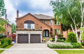 Haus in der Stadt – Scarborough, Toronto, Ontario,  Kanada. C$1 492 000