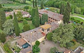 15-zimmer landgut 381 m² in Castelnuovo Berardenga, Italien. 670 000 €