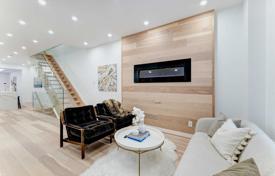 3-zimmer stadthaus in Old Toronto, Kanada. C$2 584 000