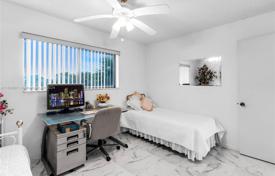 2-zimmer appartements in eigentumswohnungen 92 m² in Miami, Vereinigte Staaten. $314 000