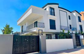 Villa – Antalya (city), Antalya, Türkei. $647 000