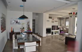4-zimmer villa 240 m² in Famagusta, Zypern. 990 000 €