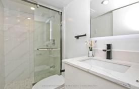 5-zimmer haus in der stadt in North York, Kanada. C$1 941 000