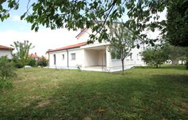 Villa – Koper, Obalno-Cabinet, Slowenien. 820 000 €