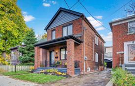 Haus in der Stadt – Gerrard Street East, Toronto, Ontario,  Kanada. C$1 513 000