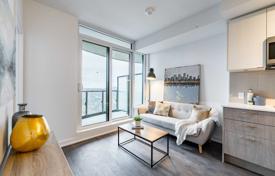 Wohnung – Lake Shore Boulevard West, Etobicoke, Toronto,  Ontario,   Kanada. C$886 000