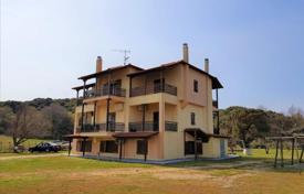 8-zimmer haus in der stadt 350 m² in Ierissos, Griechenland. 970 000 €