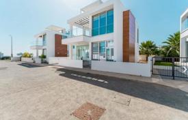 4-zimmer einfamilienhaus 150 m² in Protaras, Zypern. 750 000 €