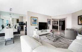 2-zimmer appartements in eigentumswohnungen 142 m² in Collins Avenue, Vereinigte Staaten. $1 200 000
