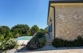 7-zimmer haus in der stadt 133 m² in Poreč, Kroatien. 549 000 €