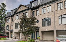 Stadthaus – Etobicoke, Toronto, Ontario,  Kanada. C$1 349 000